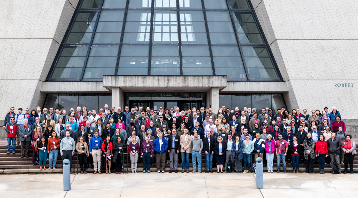 photo of members of the particle physics community at the Fermilab Town Hall, March 2023